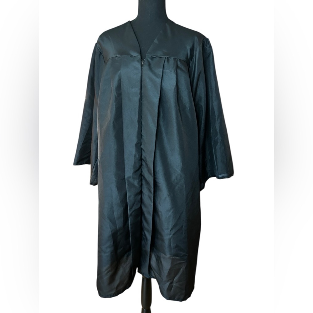 Josten’s BDG Collection Graduation Coat/Cape 4’10”-5’00”